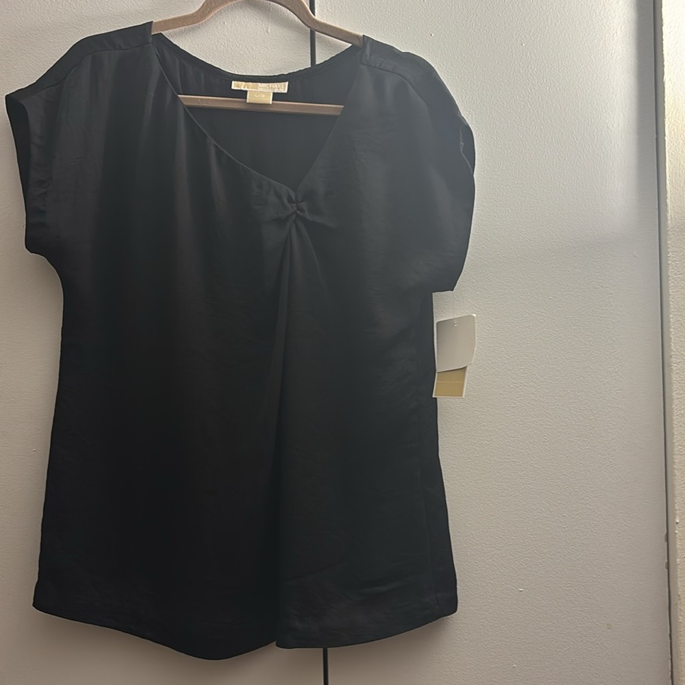 Michael Kors black short sleeve shirt NWT. Sz L